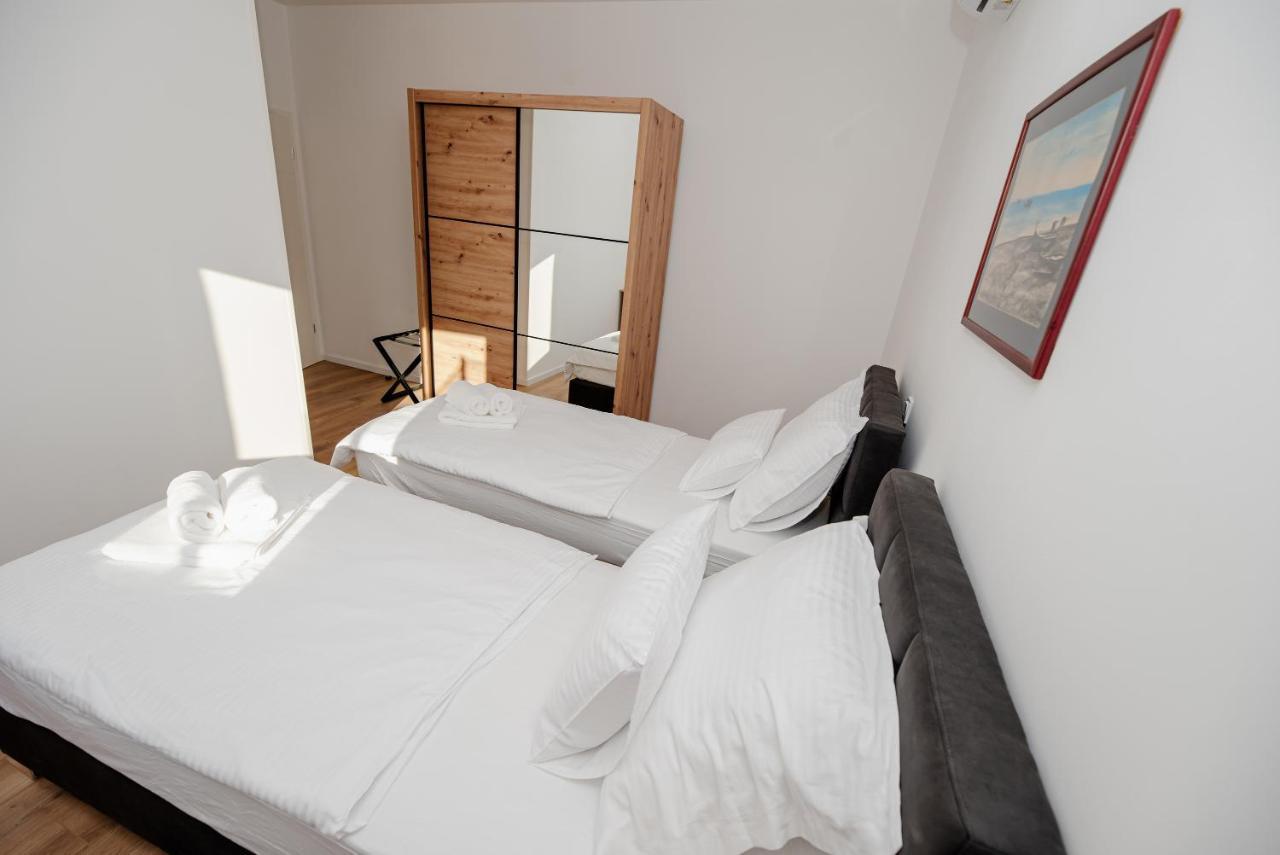 Villa Sportiva Zadar With Private Heated Pool Buitenkant foto