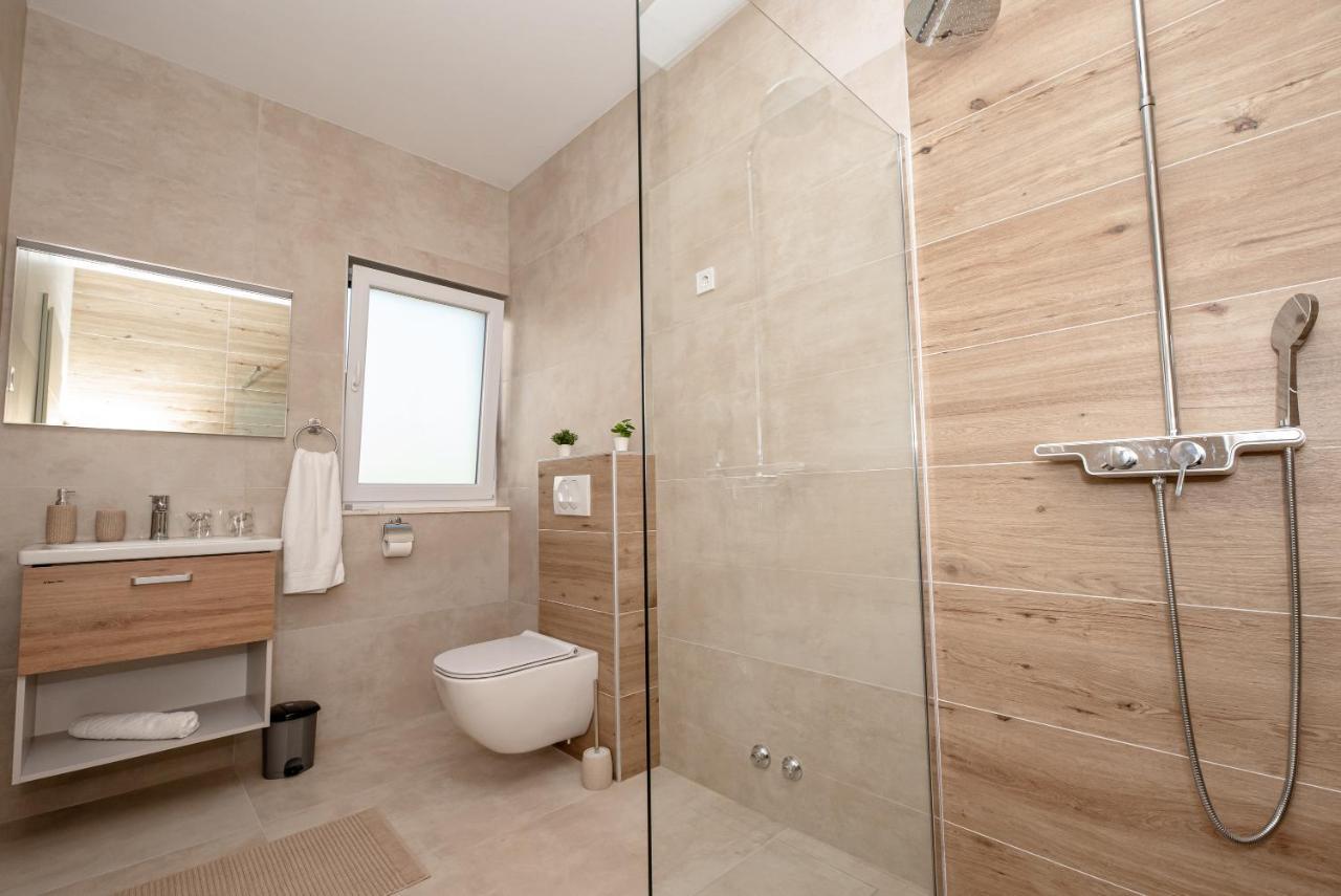 Villa Sportiva Zadar With Private Heated Pool Buitenkant foto